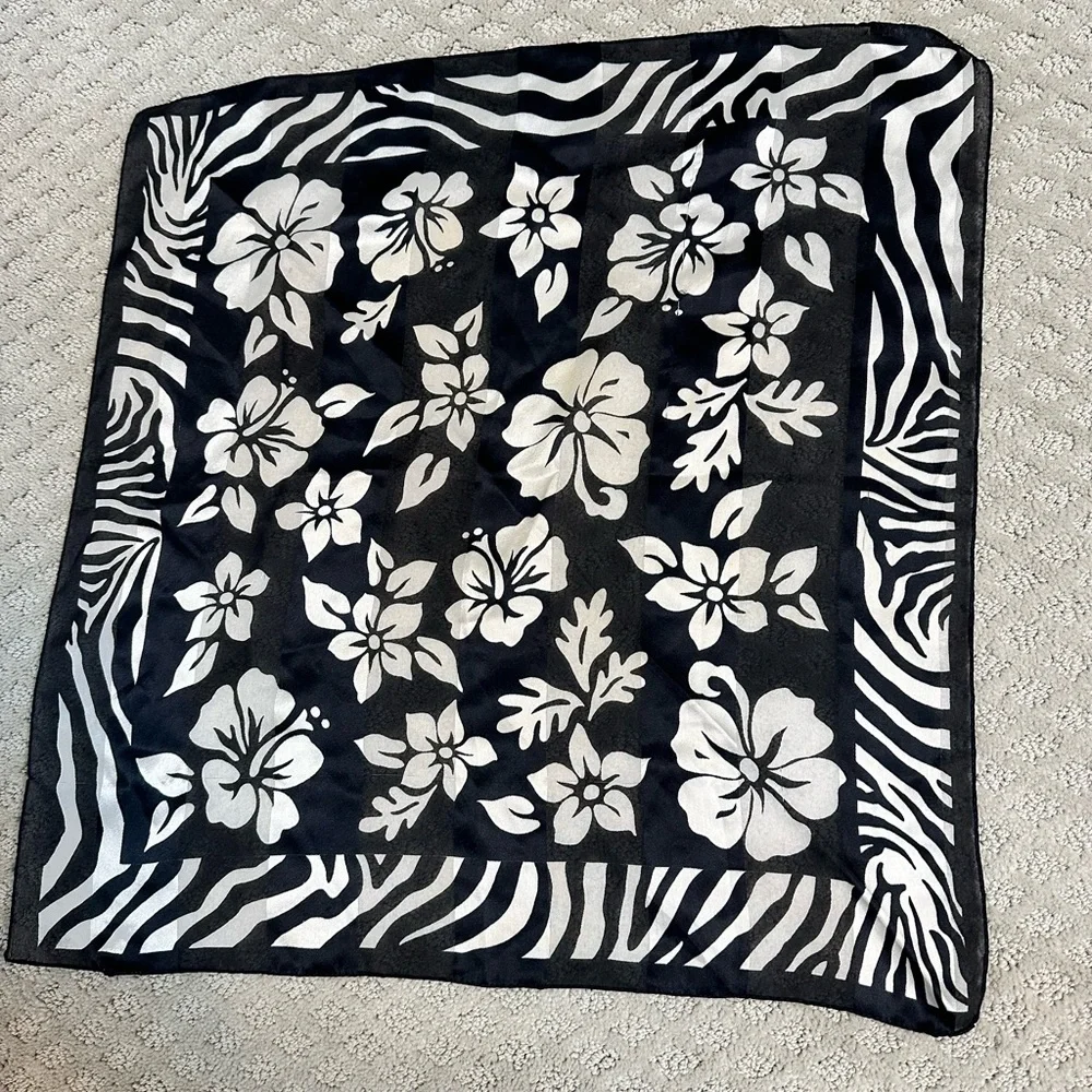 Small square scarf hibiscus and zebra black and white 19” x 19”